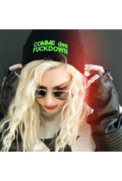 Женская шапка Comme des Fuckdown черная 2