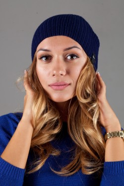 Женская спортивная шапка Nike Light - D_Blue