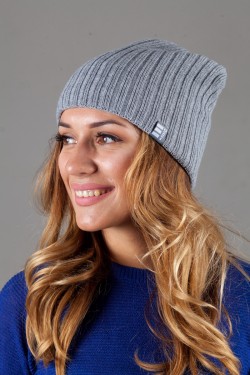 Женская трикотажная шапка Ozzi32-Light Grey