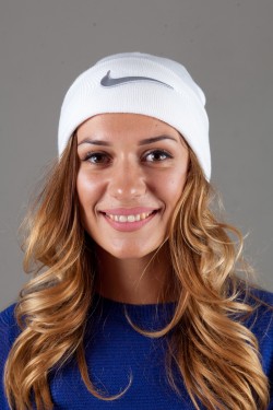 Женская спортивная шапка NikehiteS