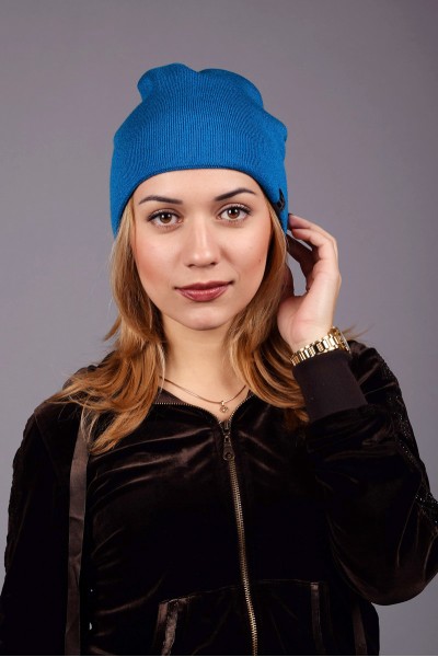 Женская трикотажная шапка Ozzi blue