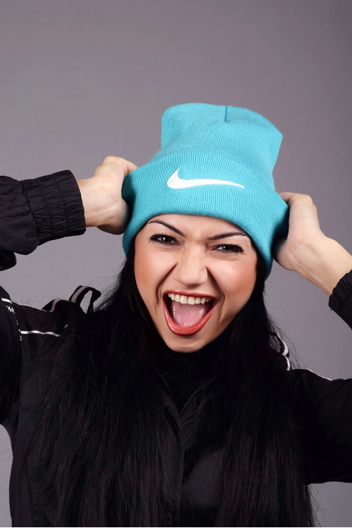 Женская спортивная шапка Nike Aqua
