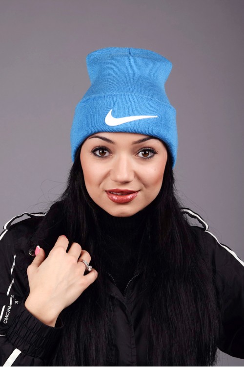 Женская спортивная шапка Nike Blue