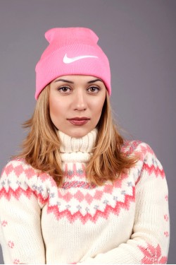 Женская спортивная шапка Nike Pink