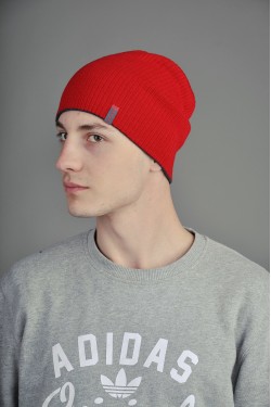 Мужская трикотажная шапка  72-Red 