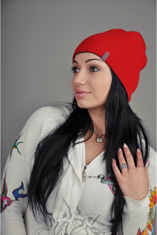 Женская трикотажная шапка 72-Red